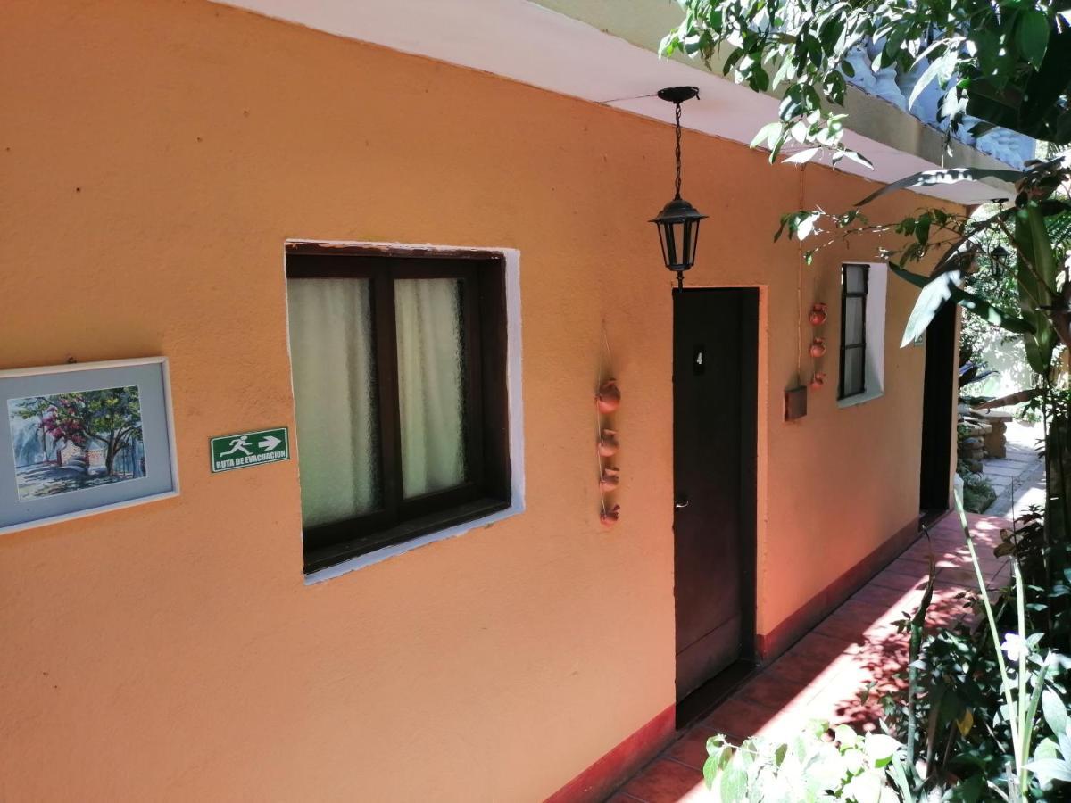 Hotel Internacional Guest House Antigua Extérieur photo