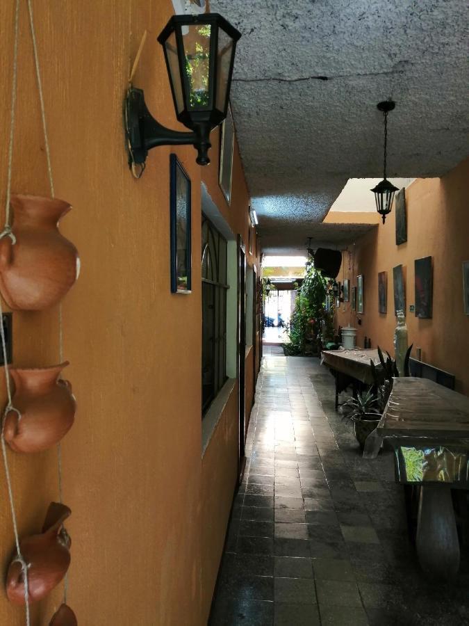 Hotel Internacional Guest House Antigua Extérieur photo